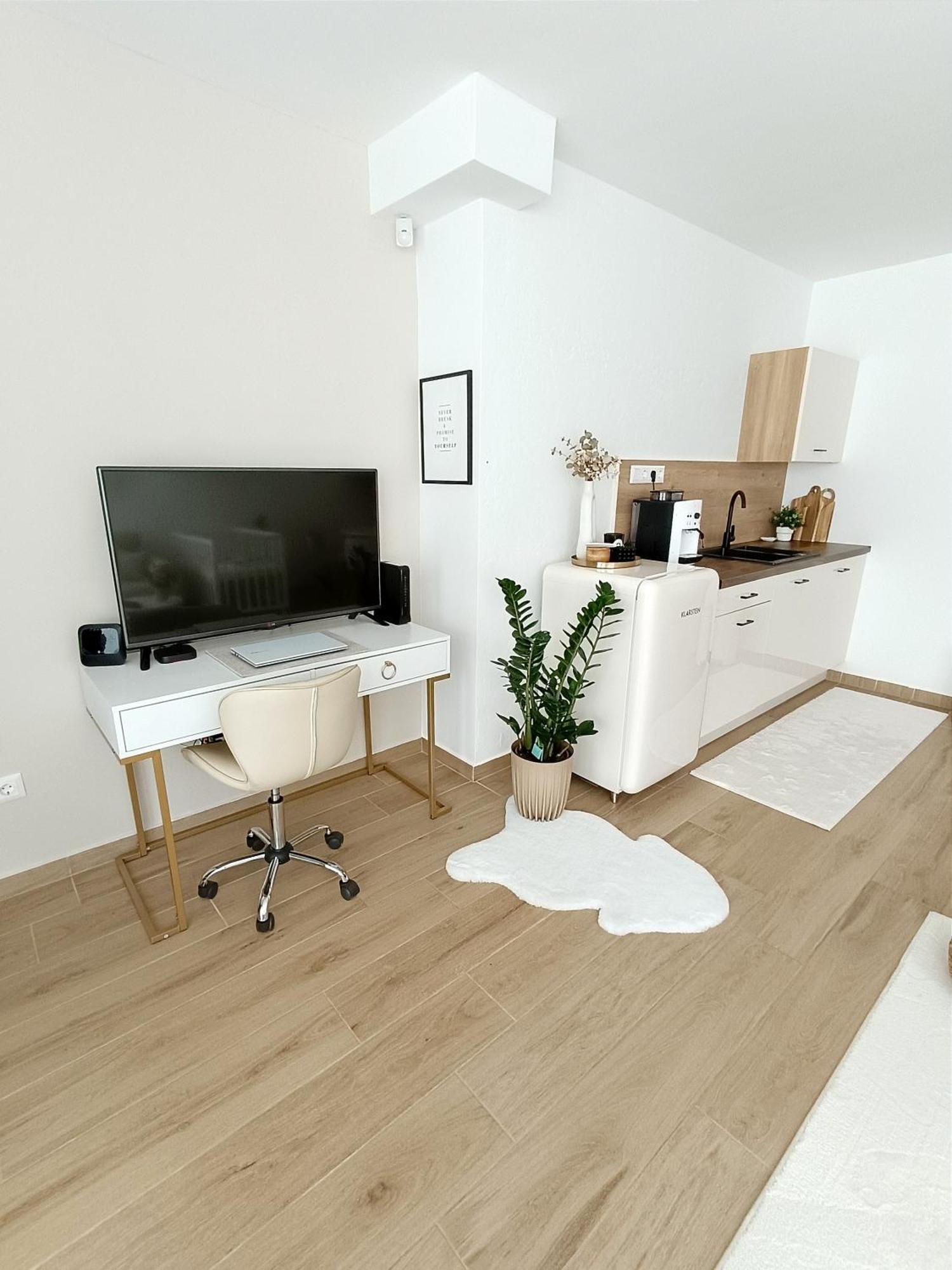 Modern Lux Home Szegedin Exterior foto