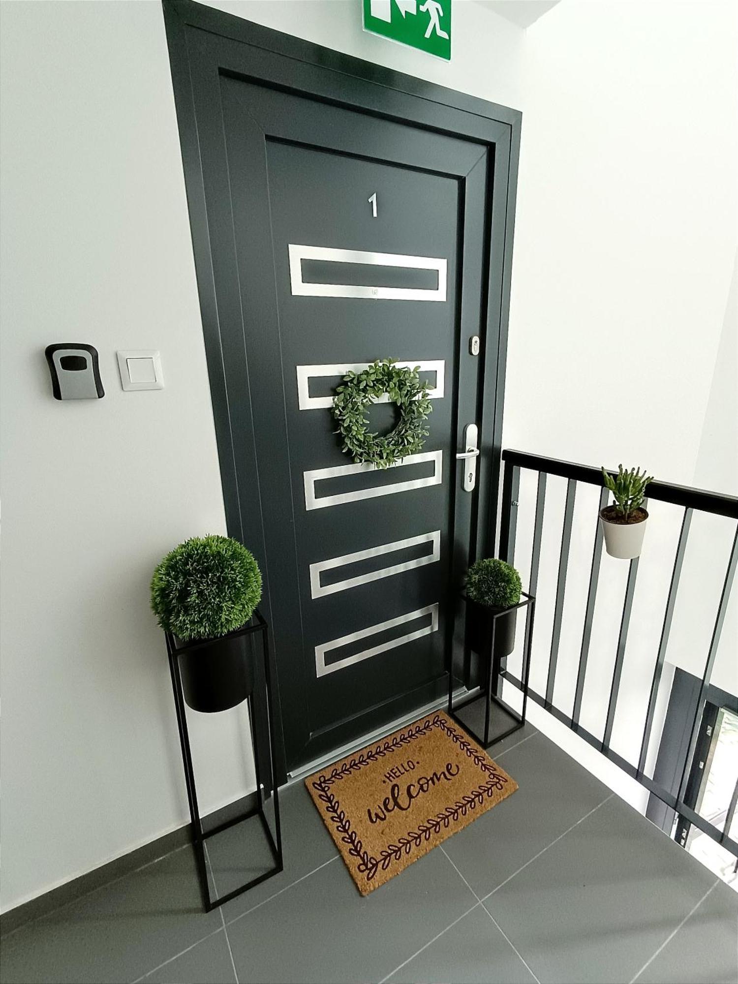Modern Lux Home Szegedin Exterior foto